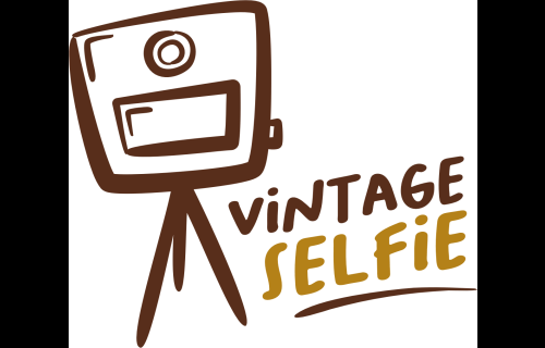 Vintage Selfie - Szelfigép bérlés Vintage Selfie - Szelfigép bérlés - esküvői szolgáltató