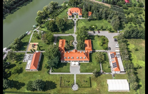 Hercegasszony Birtok Wellness & Garden Hercegasszony Birtok Wellness & Garden - esküvői szolgáltató