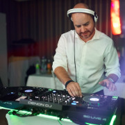 Esküvő- és rendezvény DJ kép