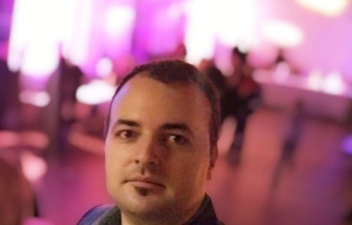 Ricardo Esküvői DJ Ricardo Esküvői DJ - esküvői szolgáltató