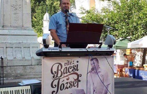 vitéz Bacsi József vitéz Bacsi József - esküvői szolgáltató