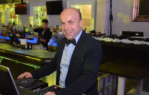 Farkas Attila Dj Dugó Esküvői, rendezvény Dj, Habparty, Farkas Attila Dj Dugó Esküvői, rendezvény Dj, Habparty, - esküvői szolgáltató