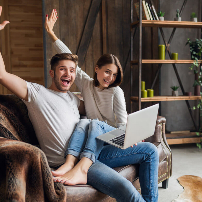 Miért jobb az online esküvői meghívó? 5 érvünk is szól mellette